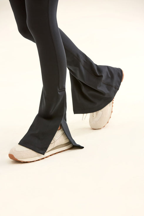 BIRDIESMOOTH - SLIT UP SİYAH YIRTMAÇLI YOGA VE SPOR TAYTI