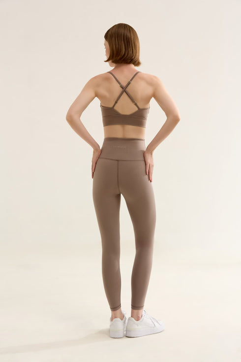 TRIANGLE BRA KUM RENGİ SPORCU VE YOGA SÜTYENİ