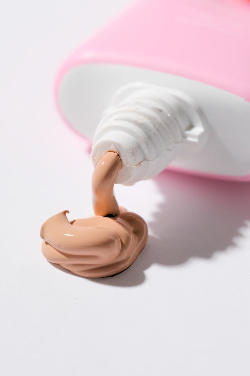 YOUR SKIN BUT BETTER RENKLİ MİNERAL GÜNEŞ KREMİ - MEDIUM - Birdiejay